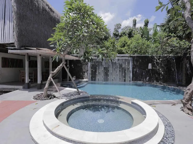 Reddoorz Plus @ Umalas Kerobokan Seminyak 3*,  Indonésie