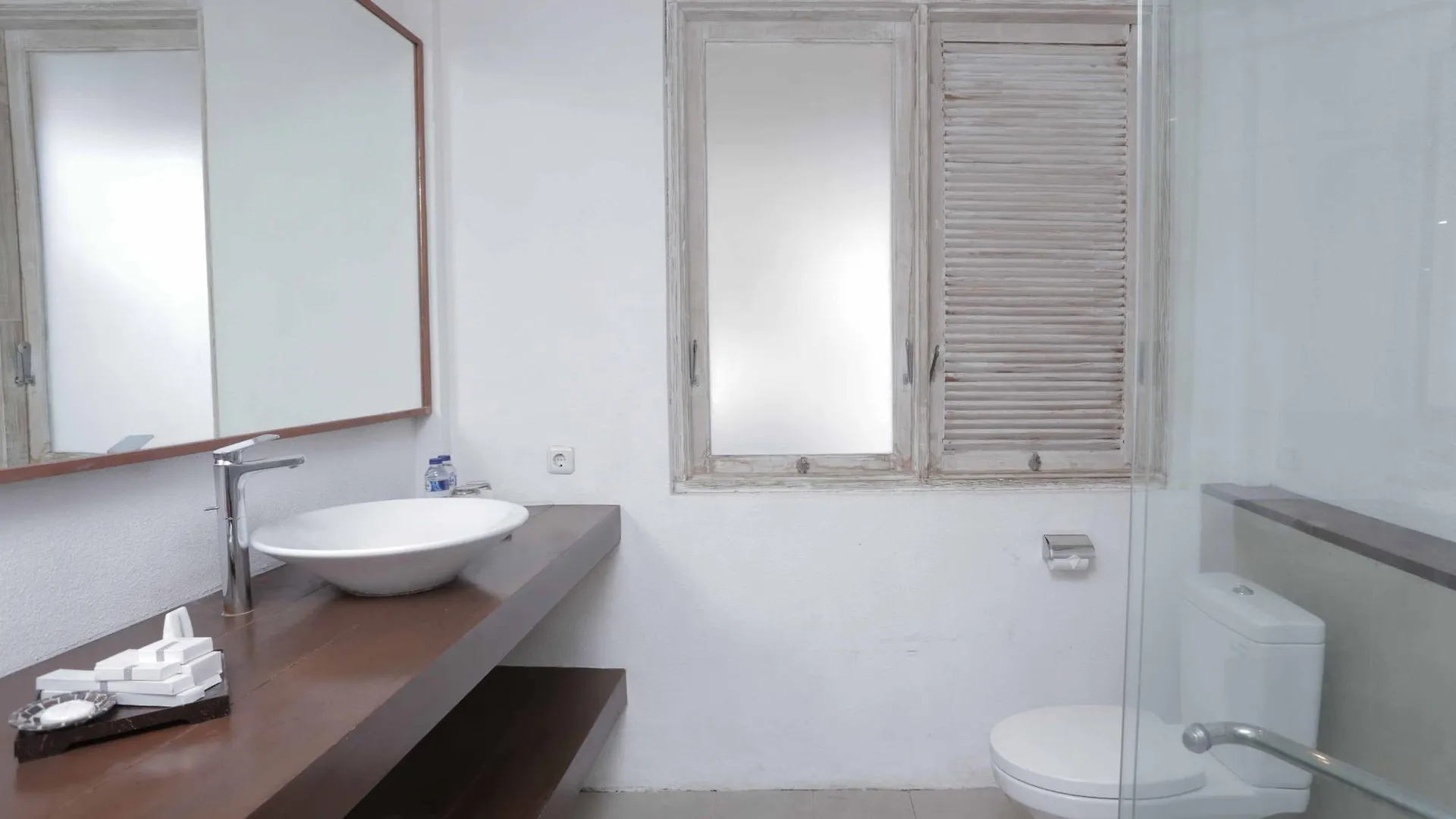 Reddoorz Plus @ Umalas Kerobokan Seminyak Hotel